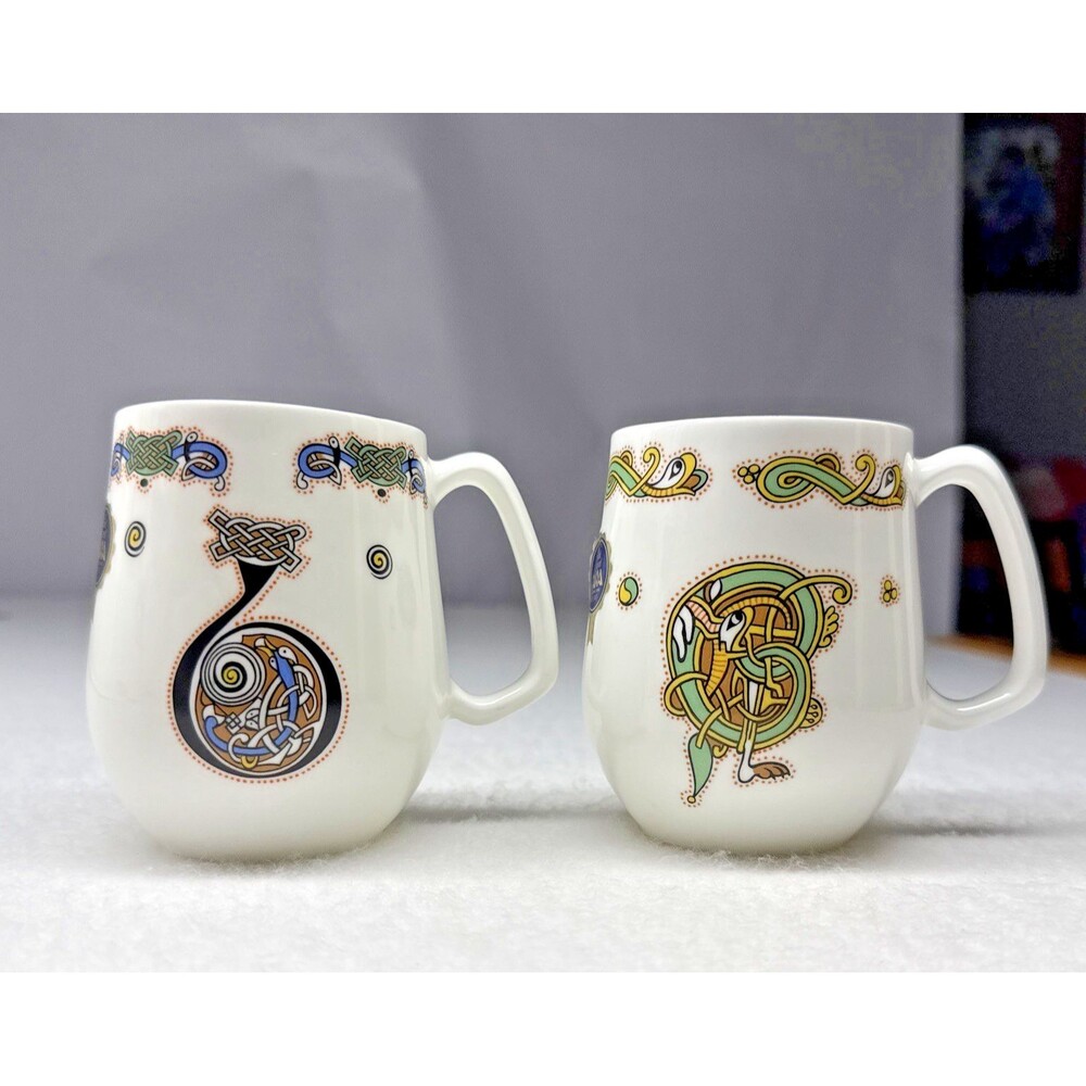 2 Mugs Ireland Royal Tara Celtic Illuminative Art Book of Kells Bone China